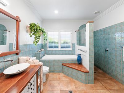 123 & 125 Allambi Avenue, Broadbeach Waters