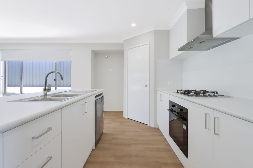 6 Sentosa St, Baldivis