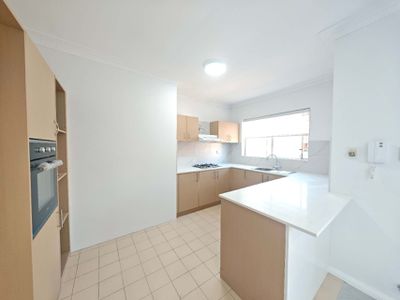 7 / 2 Eddy Road, Chatswood