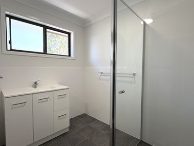 11 The Parkway, Mallabula