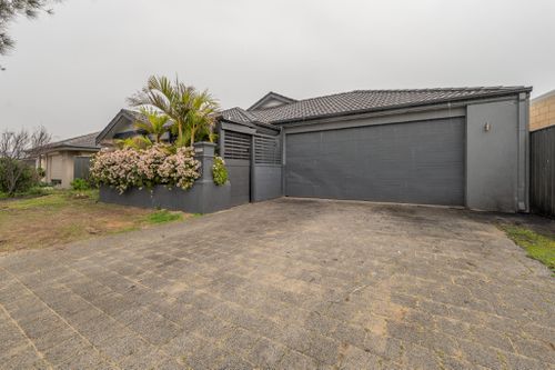18 Ernest Way, Hilbert