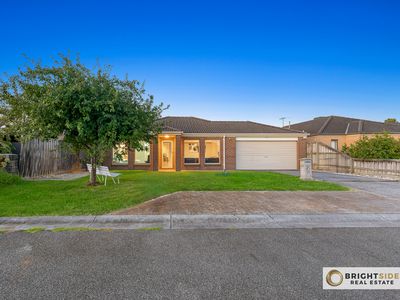 18 Forest oak Ct, Cranbourne