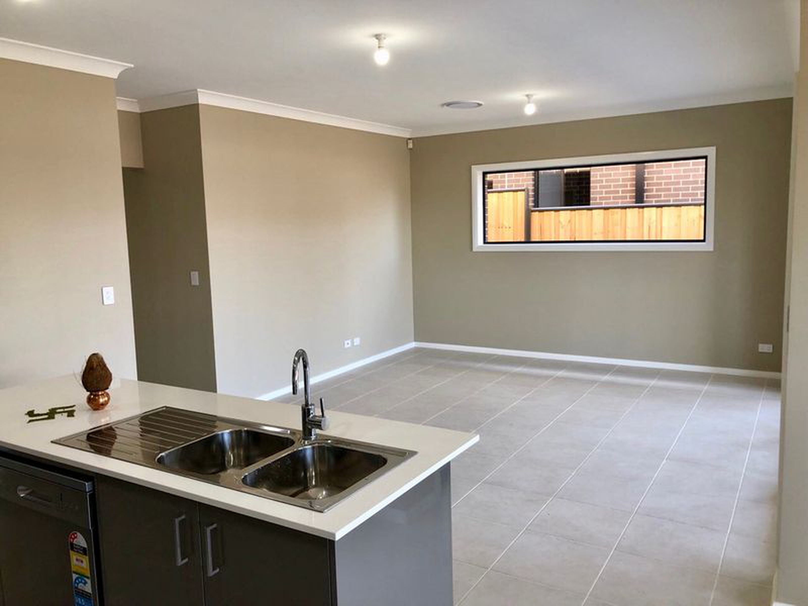 40 Bundle Street, CADDENS