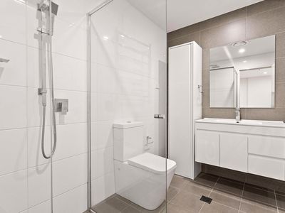 407 / 26 Burelli Street, Wollongong