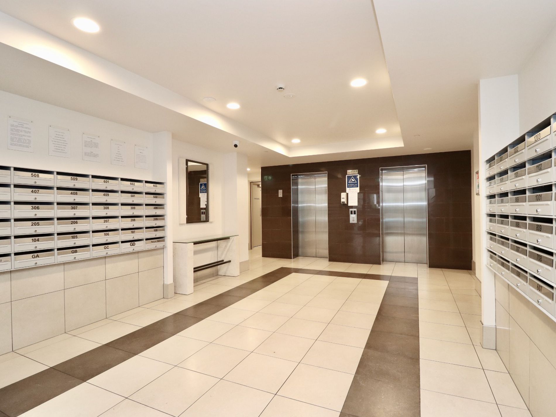 306 / 135 Vincent Street, City Centre