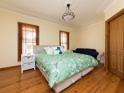 18L Debeaufort Drive, Dubbo