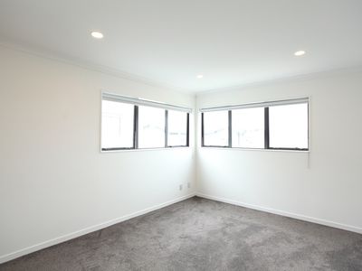 8 Blackbird Lane, Hobsonville