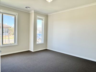 18 Ebbsfleet Crescent, Strathtulloh
