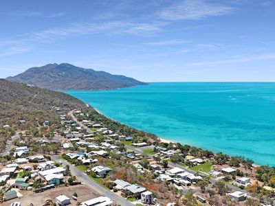 17 Arkhurst Road, Hideaway Bay