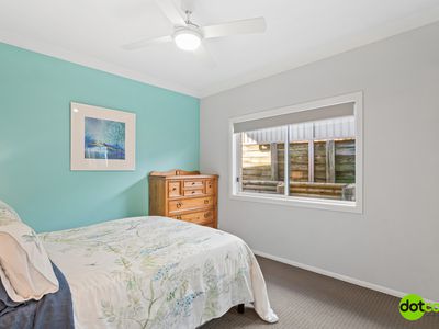 25 Farrier Crescent, Hamlyn Terrace