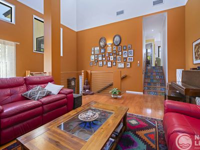 18 Flinders Way, Ocean Shores