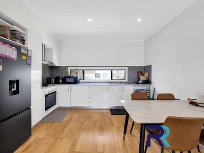 17 ALEXANDER CIRCUIT, Craigieburn