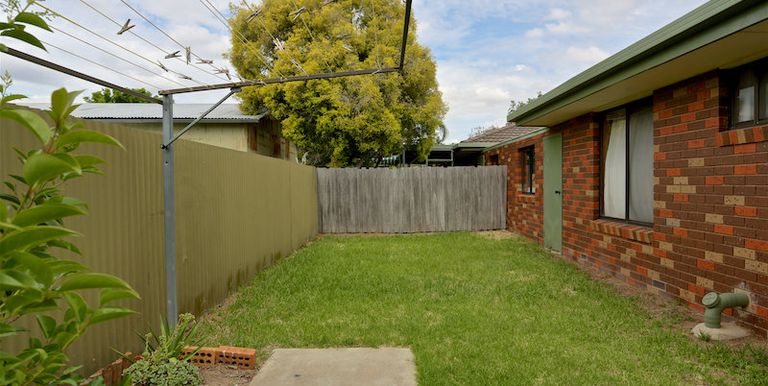 3 / 8 Kennedy Court, Euroa