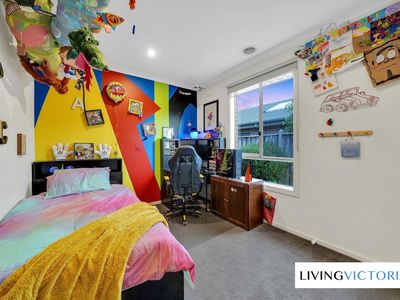 8 Hilderbrand Avenue, Williams Landing