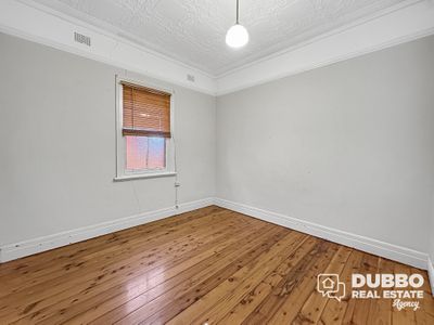 84 Bourke Street, Dubbo