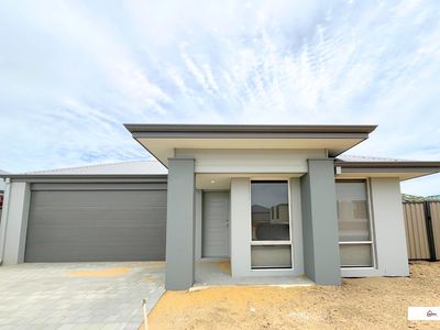 17 Lumberjack Ave, Whitby