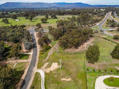 8 MANSE HILL ROAD, Seymour