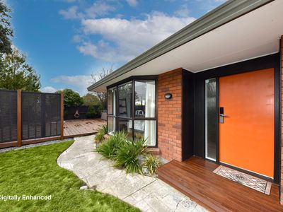 2 Edwins Way, Burwood