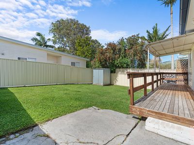 13 Buff Point Avenue, Buff Point