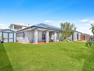 10 Longstaff Crescent, Pimpama