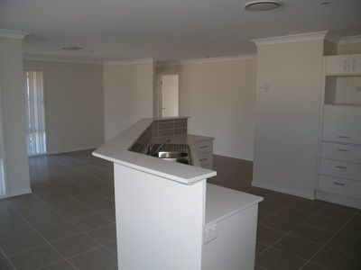 2 / 5 Silversmith Place, Gunnedah