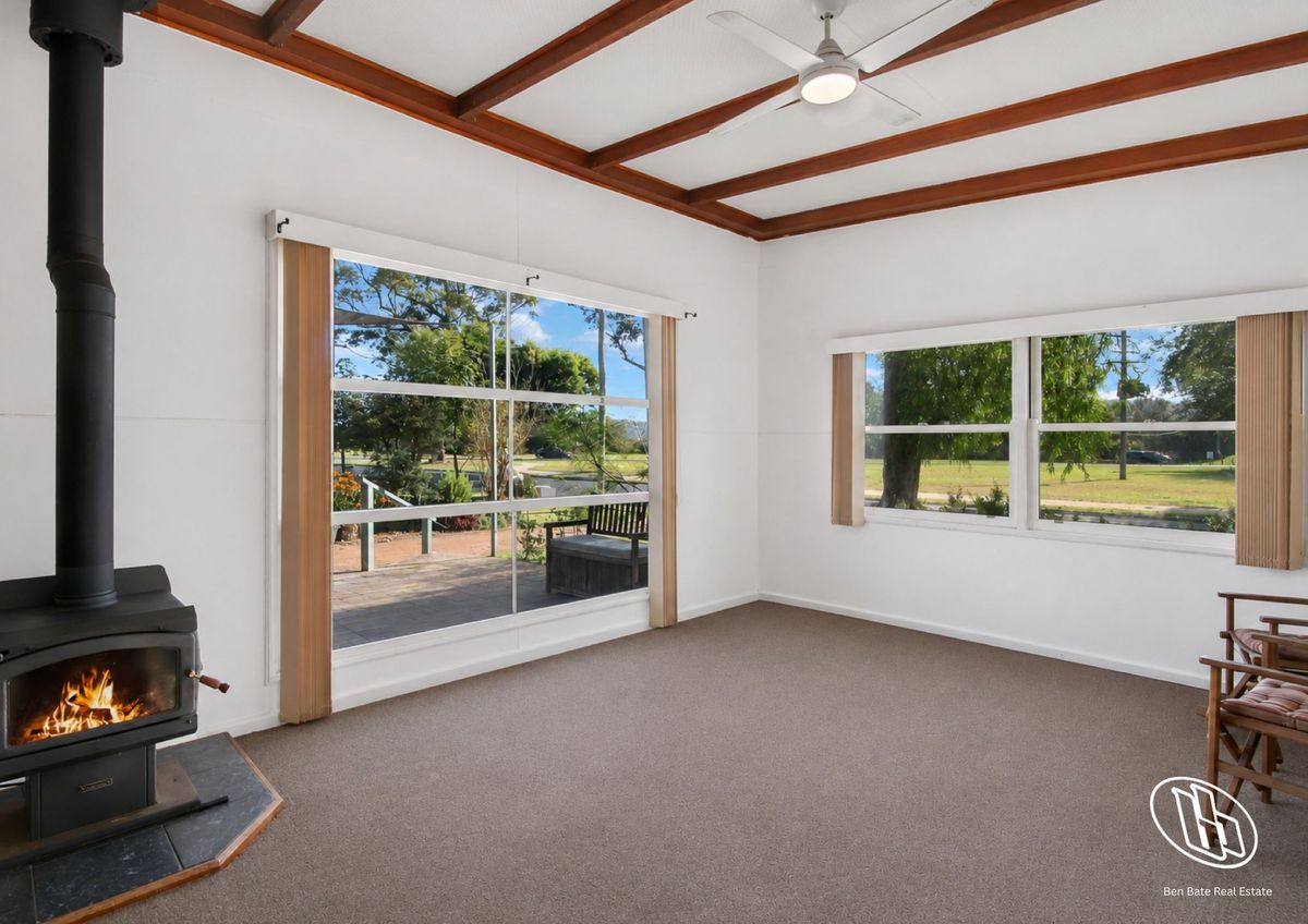 5 Field Street, Narooma