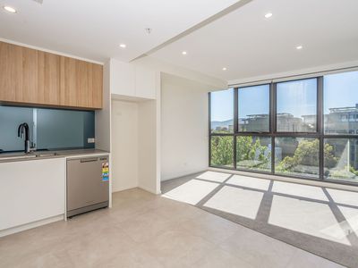 612 / 349 Northbourne Avenue, Lyneham