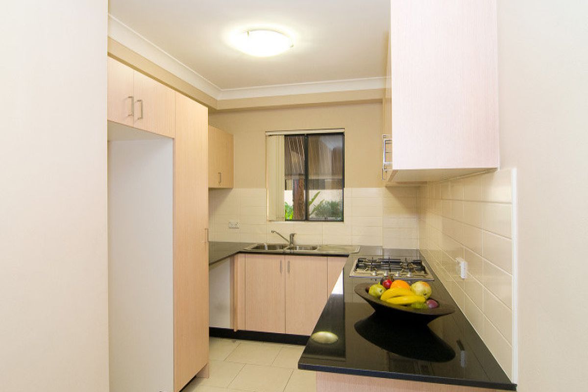 36 / 19 Eastbourne Road, Homebush West