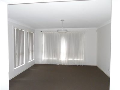 7 McIntyre Court, Middleton Grange
