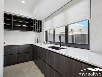 10 Viva Lane, North Perth