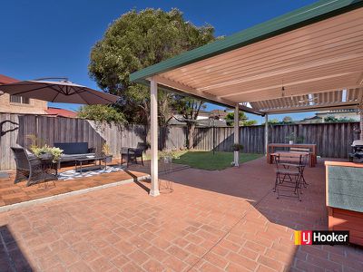 4 Durras Close, Woodcroft