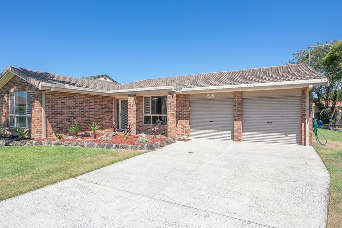 15 Abelia Avenue, Yamba