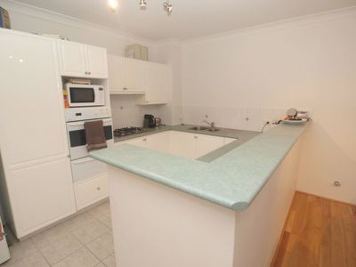 4 / 5 Figtree Avenue, Abbotsford