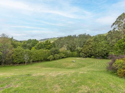 25 Eucalyptus Way, Paraparaumu