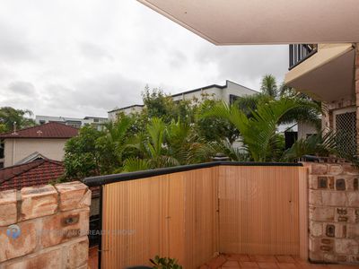 7 / 4 Parneno Street, Surfers Paradise