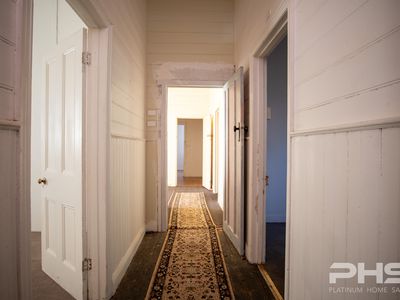 2 Narrow Street, Kerang