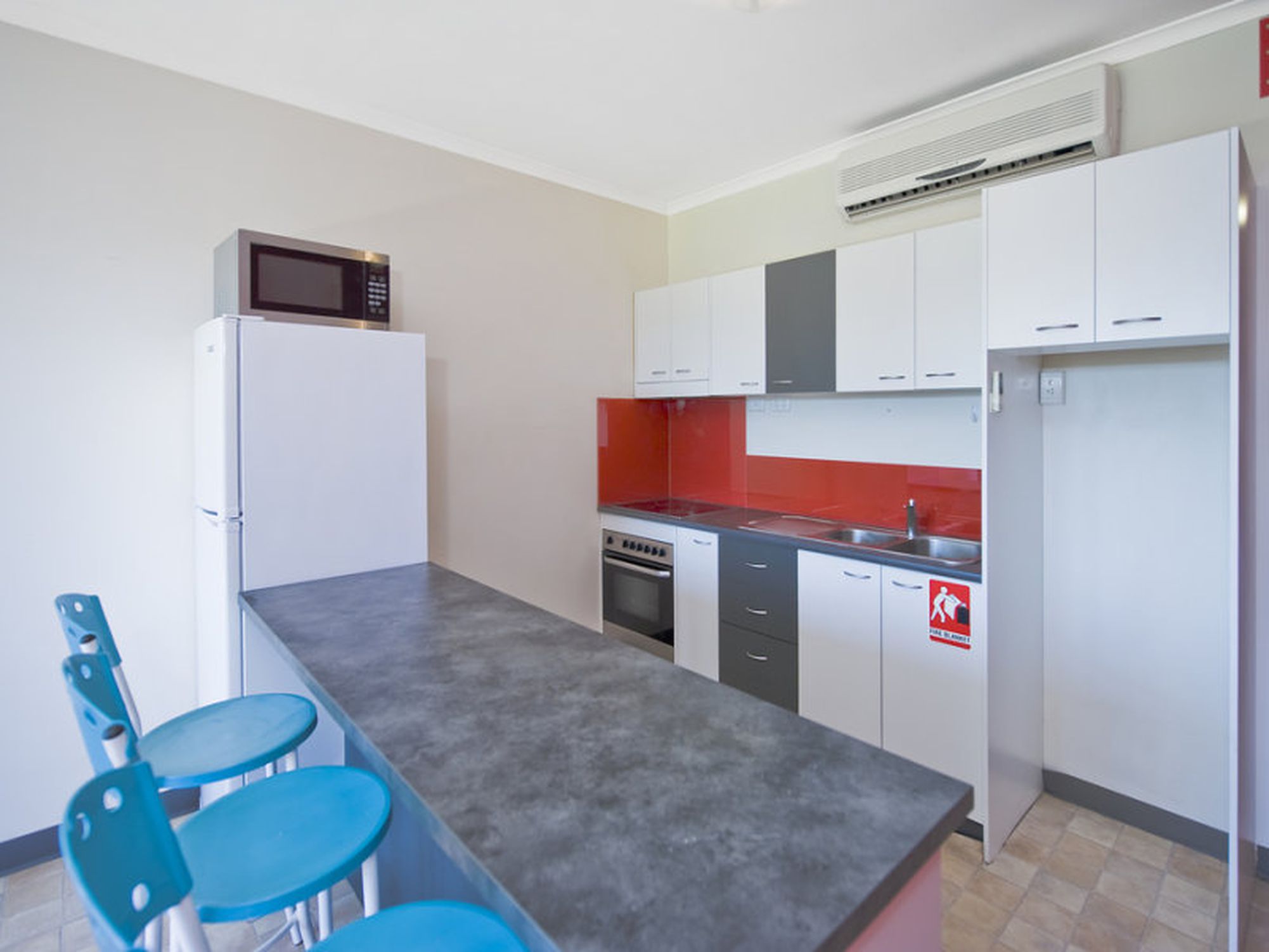 24 / 13 Yates Street, Mawson Lakes