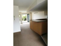 10 Grand Parade, Kawana Island