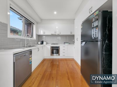 1 / 8 Dunn Street, Broadmeadows
