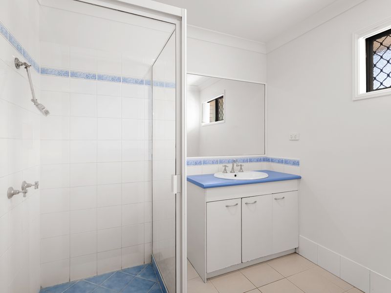 8 Mount Barney Crescent, Algester