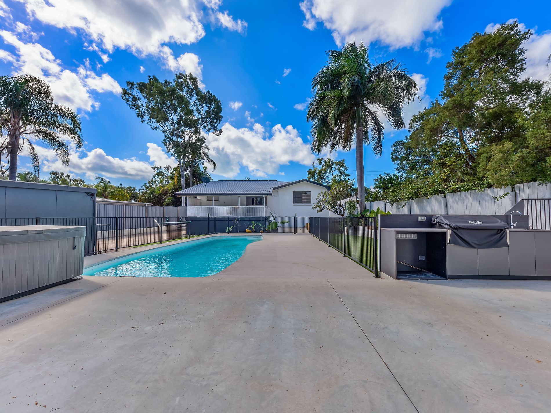 6 Picaninni Close, Cannonvale