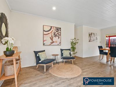 4 Bounty Close, Bentley Park