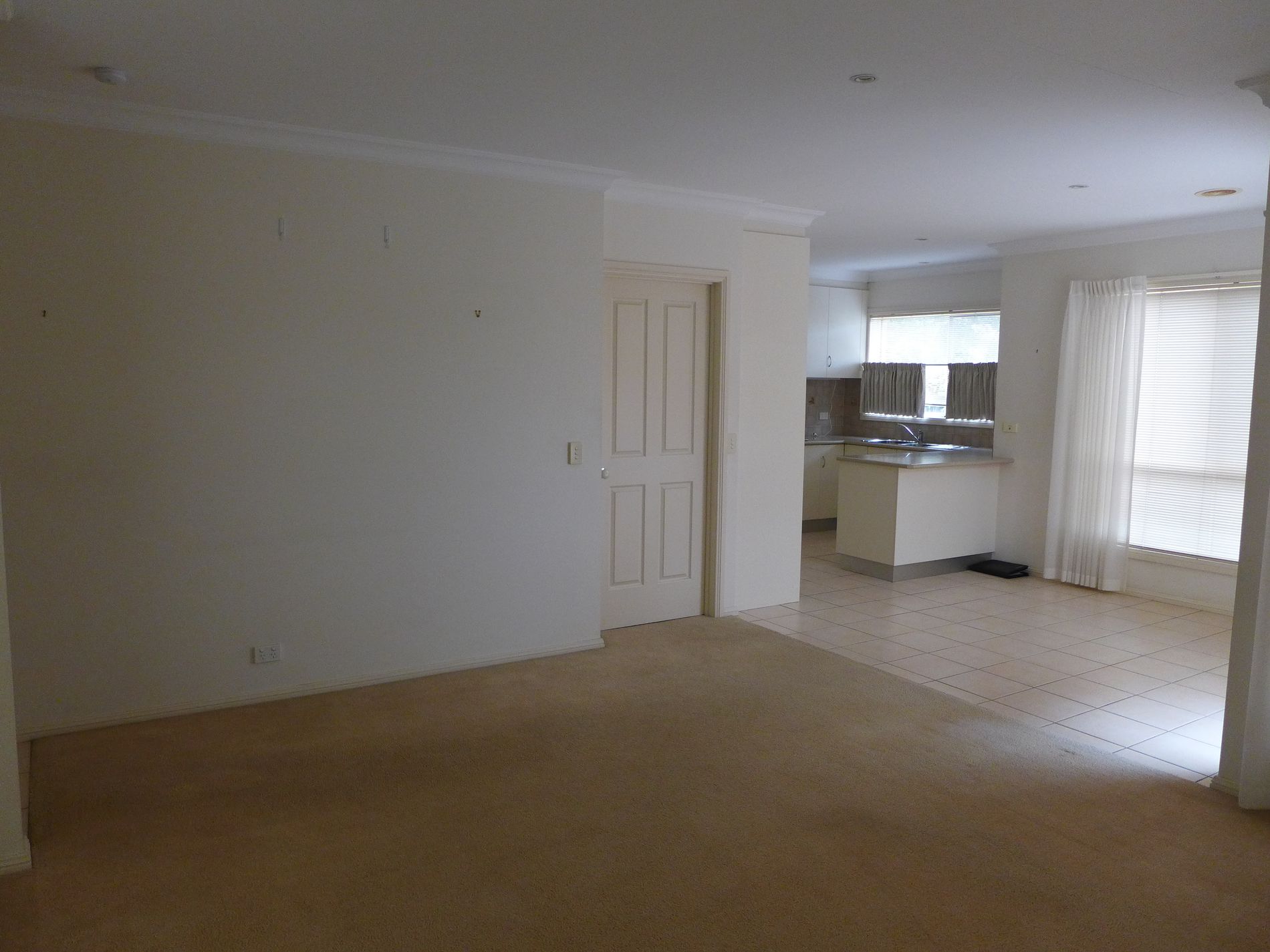 1 / 224 High Street, Belmont