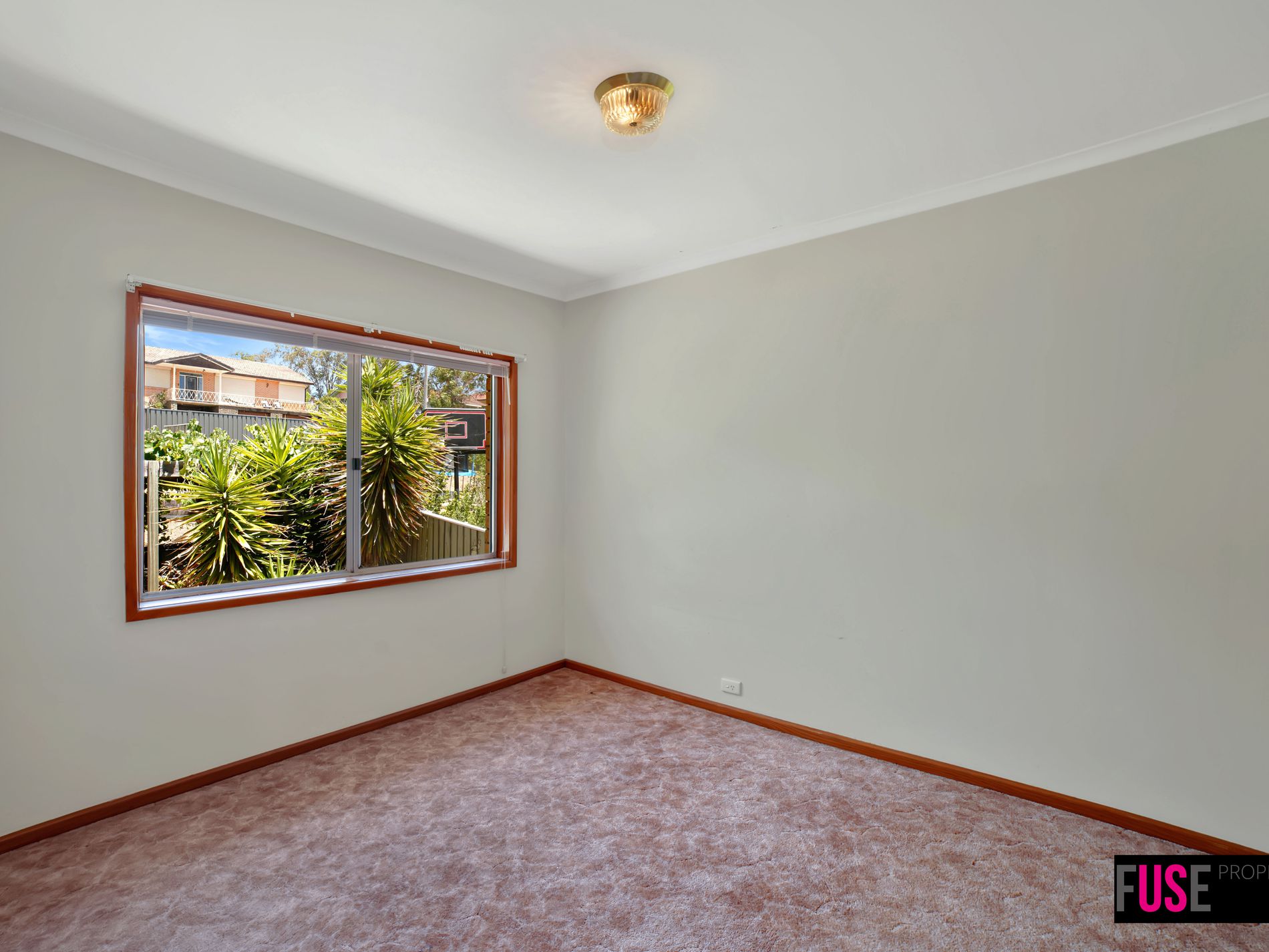 16 Fairmount Crescent, Karabar