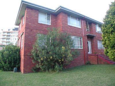 16 / 2A Maxim Street, West Ryde