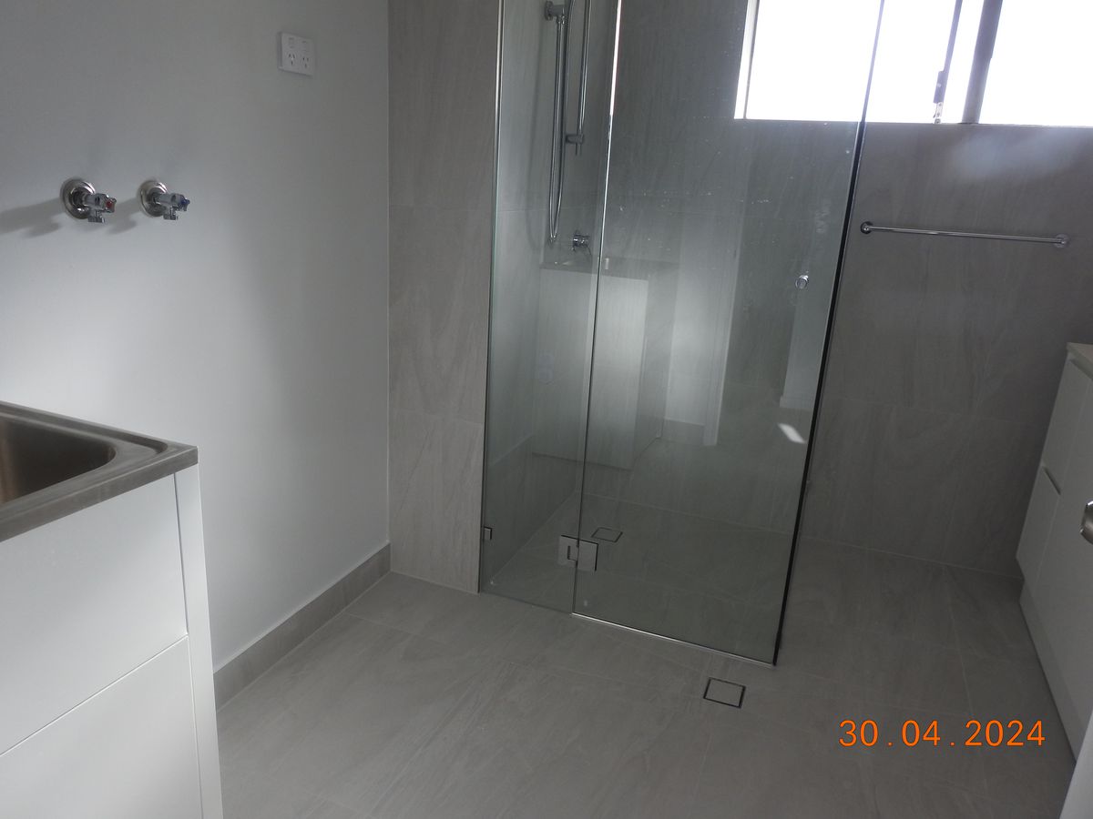 5 / 8 Angie Court, Mermaid Waters