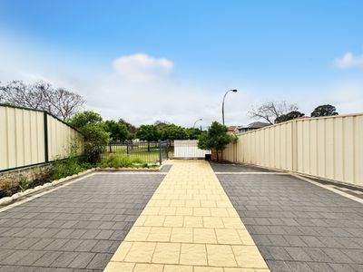 2 Jesmond Lane, Success