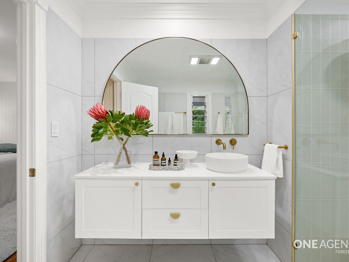 213 Honour Avenue, Chelmer