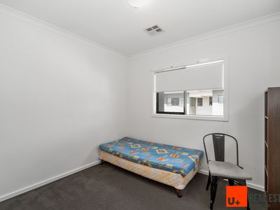 27 / 40 Henry Kendall Street, Franklin
