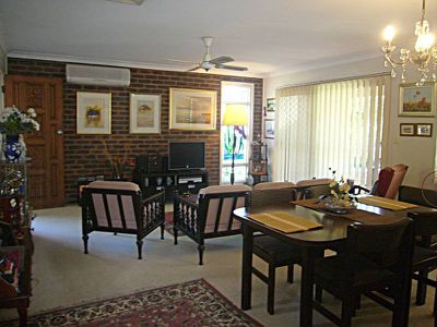 8 Bargara Street, Underwood